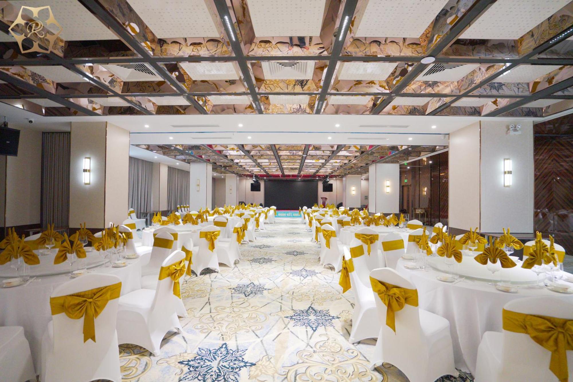 Cua Dong Luxury Hotel Vinh Ngoại thất bức ảnh